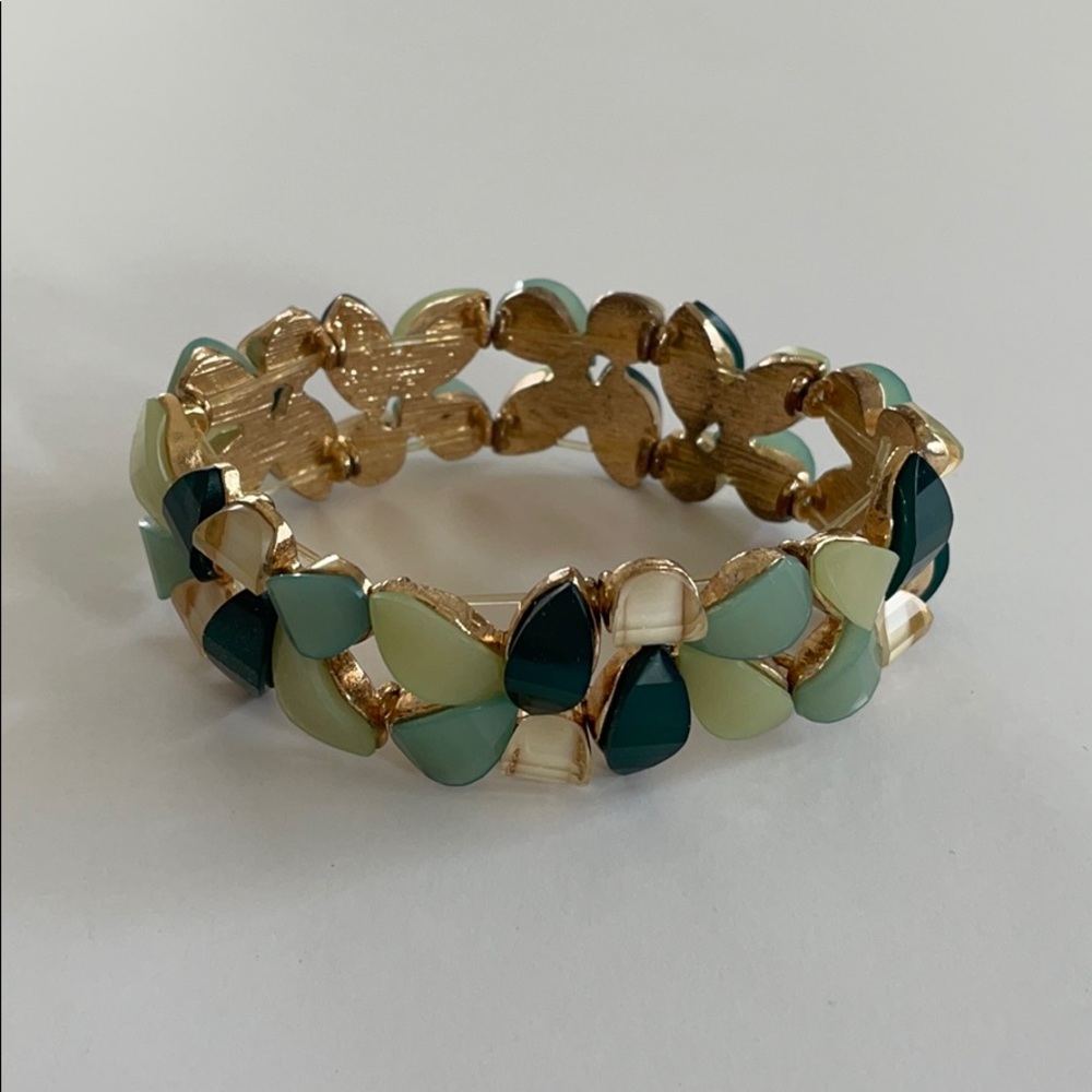 Floral Stone Bracelet (Adjustable)